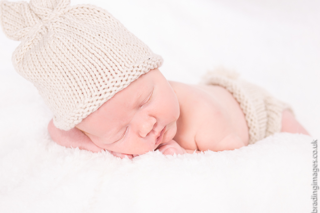 Baby - Newborn - Up to 2 weeks old - Image 13