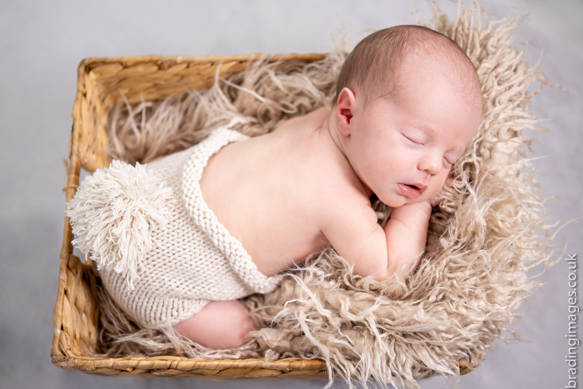 Baby - Newborn - Up to 2 weeks old - Image 9