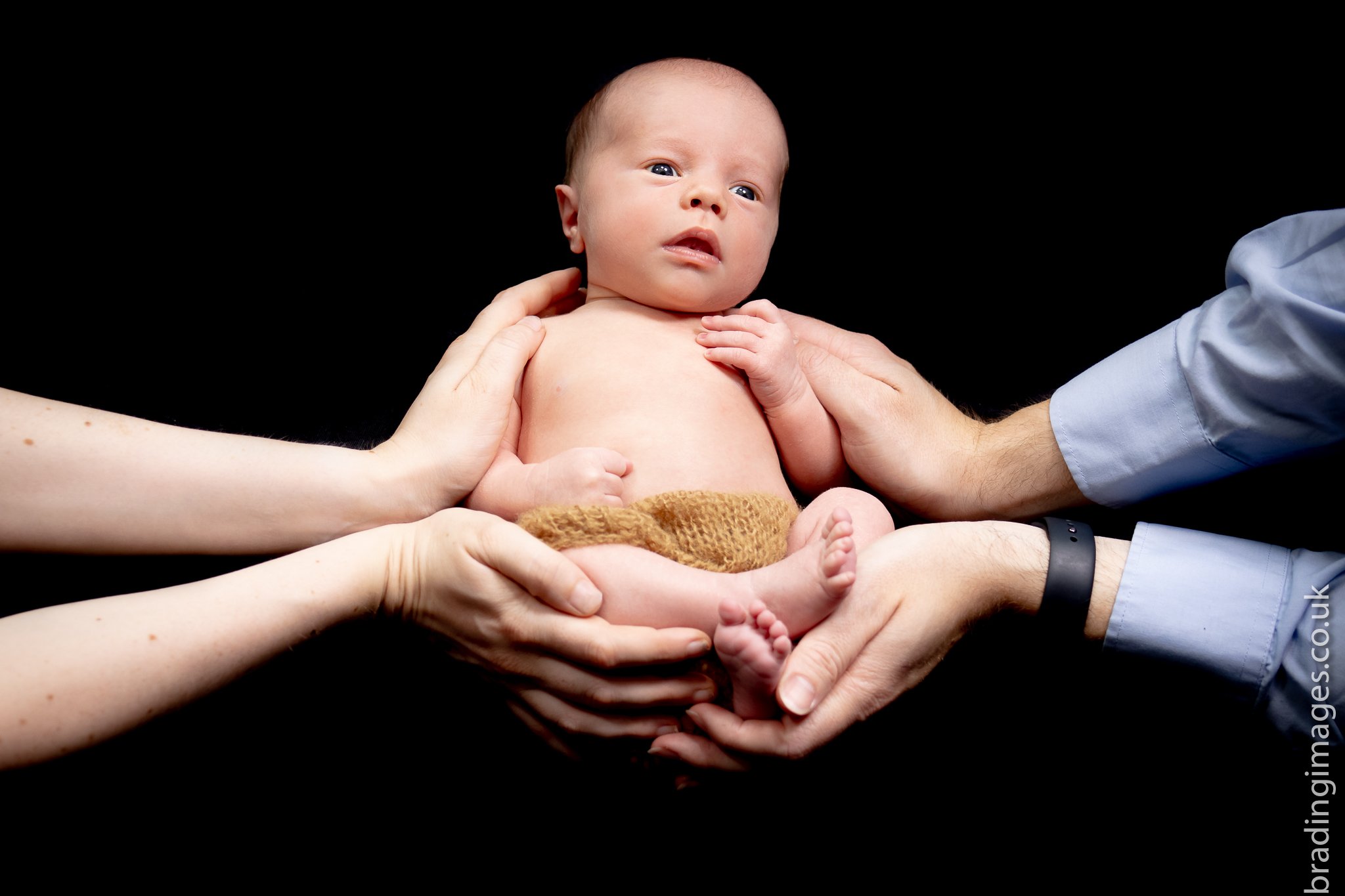 Baby - Newborn - Up to 2 weeks old - Image 17