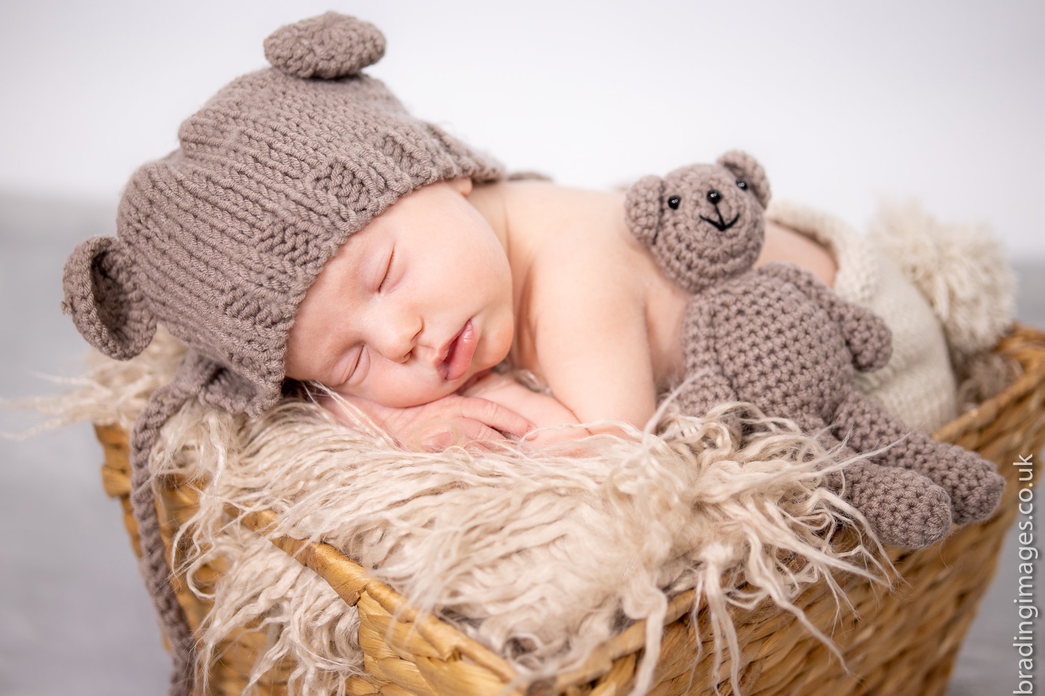 Baby - Newborn - Up to 2 weeks old - Image 14