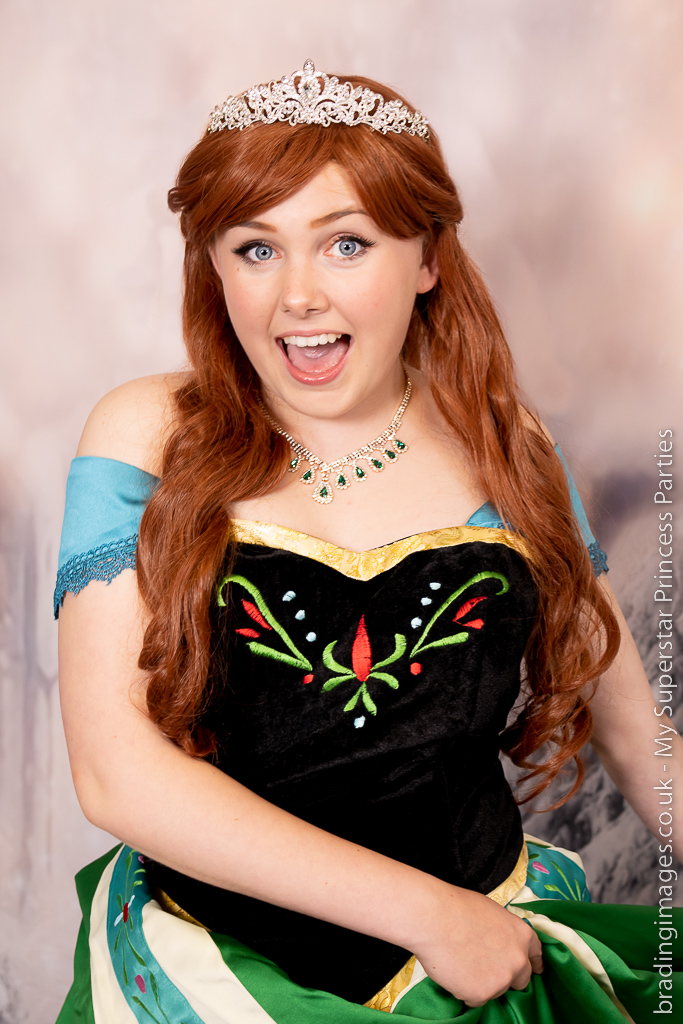 The Snow Princess - Birthday Party - Image 3